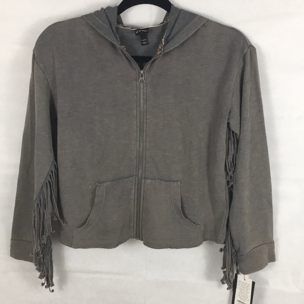 #8 Quarts gray jacket with tassels by art class
